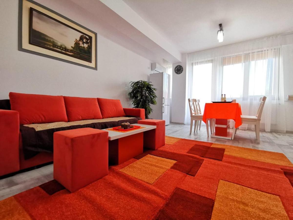 Orange Apartment-Brilliant Apartments Constanta Exterior photo